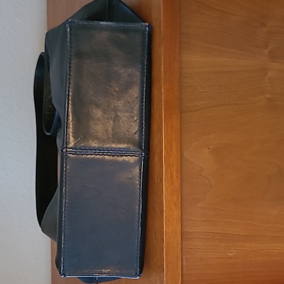 BEAUTIFUL leather bag - Picture 8 of 9